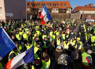Les Gilets Jaunes au crible des médias Photo : Thomas Bresson